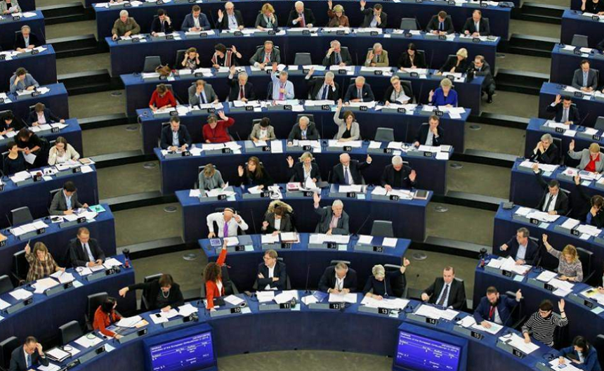 Forumul Eurosfat are loc în 11 - 12 aprilie, la Bucureşti - două  zile de dezbateri cu principalii candidaţi români şi europeni la alegerile europarlamentare