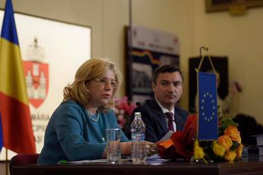 Corina Creţu: Rămân cu gustul amar că Guvernul a ignorat aproape total şansele oferite de banii europeni pentru proiectele majore de infrastructură