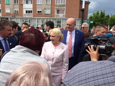 Dăncilă, despre summitul de la Sibiu: Nu am să mă rog de nimeni să mă invite. Dacă voi fi invitată, voi merge. Eu sper ca acest summit să iasă cât mai bine, este important pentru noi ca ţară