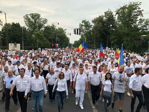 PSD organizează astăzi un miting la Iaşi, la care sunt aşteptaţi peste 40.000 de membri şi simpatizanţi