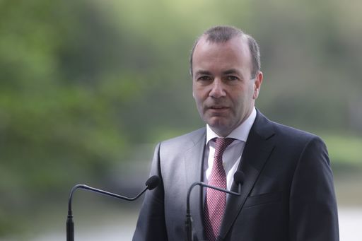 Manfred Weber: Sunt sigur că oamenii din Europa vor să trăiască într-un stat în care lupta împotriva corupţiei este o prioritate, în care independenţa sistemului de justiţie este foarte clară şi în care libertatea presei este la fel de clară