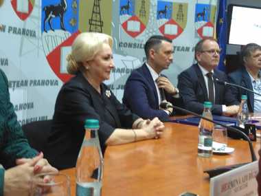 Dăncilă, după anunţul INS privind creşterea economică: Toţi cei care au spus că Guvernul nu merge într-o direcţie bună, că este un eşec al guvernării, sunt contrazişi de aceste cifre