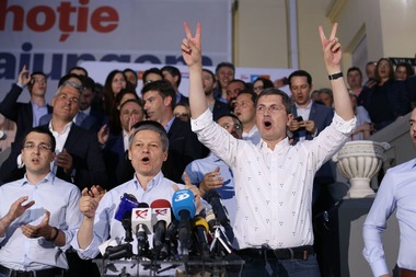 Deputat USR: Victorie uriaşă a Alianţei USR-PLUS în Cluj-Napoca şi în judeţul Cluj, 41% Alianţa USR-PLUS
