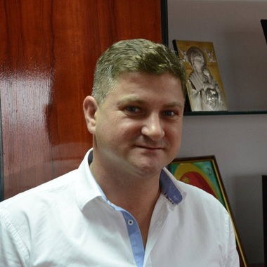 Primarul liberal al municipiului Codlea a demisionat, iar conducerea municipalităţii a fost preluată de viceprimarul PSD