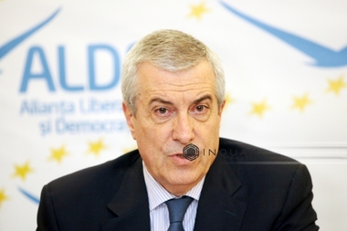 Tăriceanu: Pactul propus de preşedinte reprezintă o deturnare a sensului referendumului, este o şmecherie, o capcană