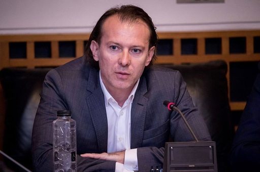 Florin Cîţu: „Viorica şi animalul ei de casă au intrat în panică! Au hotărât să facă secret de serviciu toate documentele de la Ministerul Finanţelor”