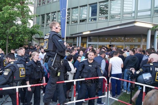 Iohannis, către ambasadorii români: Umilinţele la care au fost supuşi românii care au vrut să-şi exercite dreptul de vot în 26 mai nu trebuie să se mai repete niciodată