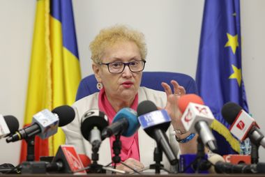 Avocatul Poporului: Aş vrea ca politicienii să aibă o discuţie mai serioasă cu cei care ştiu bine în ce măsură majorarea unor pedepse îi împiedică pe unii să săvârşească sau nu o infracţiune. Sper ca o astfel de prevedere să nu fie adoptată prin OUG