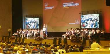 Dăncilă, despre protestul de la Constanţa: Oare astfel de manifestări ne reprezintă pe noi, românii? Oare circul ţine de cald pentru România?