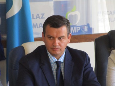 Tomac: Ceea ce se întâmplă acum la Palatul Victoria arată sinistru şi arată cât de mult poate eşua clasa politică românească. Guvernul Dragnea 3 este în moarte clinică