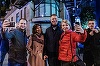 Preşedintele Iohannis a vizitat Palatul Culturii din Iaşi, unde a făcut poze cu mai mulţi localnici şi turişti. FOTO