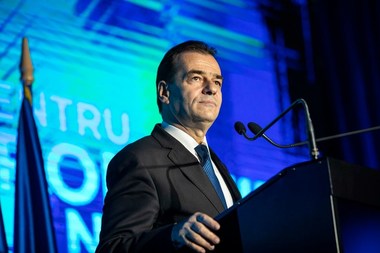 Orban: Cu siguranţă unii vor trebui să plece, dar îmi cer scuze, toţi cei au intrat pe uşa din dos, fără să aibă vreo pregătire serioasă, numai pe bază de carnet de partid, vor pleca