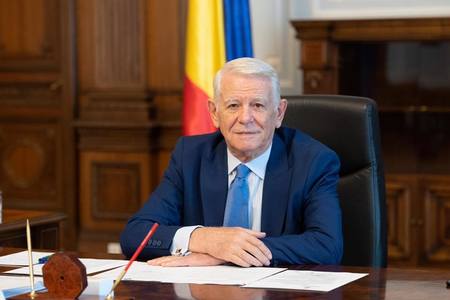 Meleşcanu: M-am înscris în platforma Forţa Naţională, cu convingerea că experienţa şi spiritul de echilibru pe care le am vor contribui la modernizarea României şi la reforma marilor sisteme publice