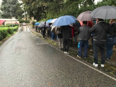 Alegeri prezidenţiale 2019 - Numărul votanţilor la secţiile deschise vineri în străinătate aproape s-a dublat în decurs de trei ore - 42.906 alegători au votat până la ora 18:00