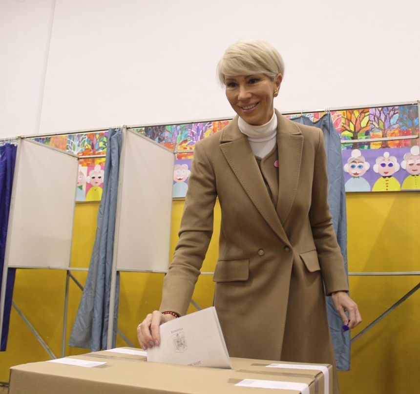 Alegeri prezidenţiale 2019 - Turcan:  Am votat pentru o Românie în care părinţii şi bunicii îşi cresc copiii fără să se teamă că infractorii sunt puşi în libertate

