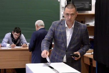 Alegeri prezidenţiale 2019 - Fifor: Am votat pentru un preşedinte care să poată să facă din ţară una respectată în afara graniţelor, cu adevărat europeană

