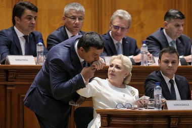 Bădălău: E momentul să luăm măsuri radicale. De trei ani tot am încercat să peticim şi lucrul ăsta ne-a adus aici