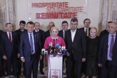 UPDATE - Viorica Dăncilă a demisionat de la conducerea PSD. Marcel Ciolacu este preşedinte interimar/Dăncilă: Nu este un gest de slăbiciune, este un gest de demnitate/ Ciolacu a anunţat noua formulă de conducere - VIDEO