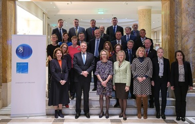 Preşedintele Iohannis le-a transmis ambasadorilor statelor membre ale Uniunii Europene acreditaţi la Bucureşti că în urma alegerilor europarlamentare şi prezidenţiale climatul politic din România s-a îmbunătăţit semnificativ
