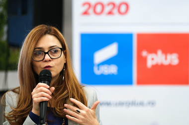 Senator USR: Am să propun Comitetului Politic retragerea sprijinului acordat Guvernului PNL, dacă, în săptămâna care vine, nu anunţă o măsură clară de revenire la alegerea primarilor în două tururi şi OUG eliminarea pensiilor speciale pentru primari