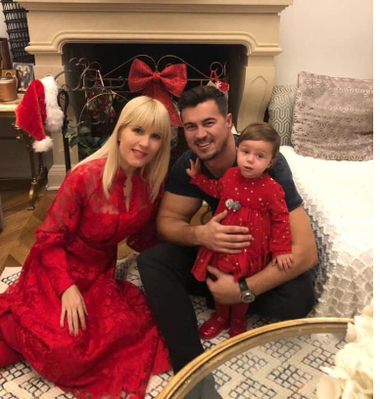 Elena Udrea publică o nouă fotografie cu familia 