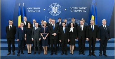 Moţiunea de cenzură, adoptată de Parlament. Guvernul Orban este demis / Ciolacu: PSD şi Pro România au agreat asupra unei propuneri comune pentru funcţia de premier / Orban: Guvernul cade în picioare, suntem mândri de ce am făcut / Ce prevede Constituţia