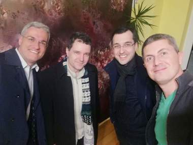 Vlad Voiculescu: M-am întâlnit cu Nicuşor. I-am spus să facem echipă pentru Bucureşti - avem competenţe complementare / Dan Barna: Stăm de vorbă, cautăm soluţii, construim o echipă pentru Bucureşti
