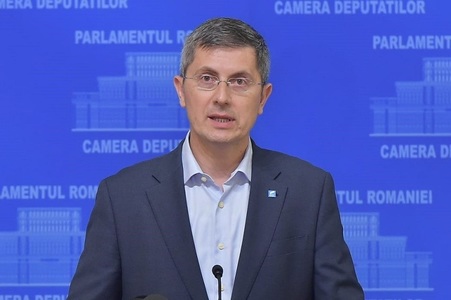 Dan Barna se aştepta la consultări înainte de anunţarea miniştrilor: I-am fi spus domnului Cîţu că era firesc că avem oameni competenţi în locul miniştrilor care au performat sub aşteptări şi se regăsesc în continuare pe această listă