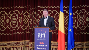 Iohannis, la Gala ”Women in Economy 2020”: Dacă ne uităm la ceea ce a lăsat PSD în urmă, vedem inegalităţi crescute, analfabetism funcţional, un sistem medical dezechilibrat, o administraţie de multe ori ineficientă şi opacă