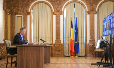 Klaus Iohannis, videoconferinţă cu membrii Consiliului European/ Iohannis a subliniat importanţa menţinerii liberei circulaţii a persoanelor în UE şi a cerut activarea Mecanismului de Protecţie Civilă pentru a sprijini returnarea cetăţenilor