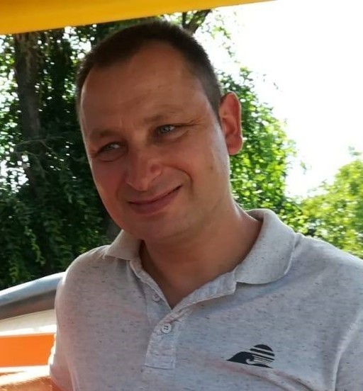 Fratele ambasadorului României în Franţa, infectat cu coronavirus/ Petre Niculescu este asistent medical la Spitalul Victor Babeş din Bucureşti şi s-a îmbolnăvit, deşi avea echipament de protecţie 
