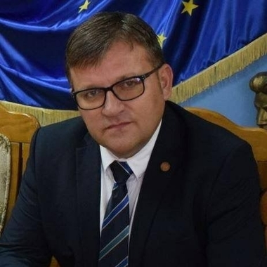 Budăi: Miercuri, în Parlament, PSD va vota pentru creşterea alocaţiilor la copii. Ordonanţa de Urgenţă a Guvernului Orban-PNL prin care au amânat dublarea alocaţiilor de stat pentru copii va fi respinsă
