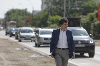 Nicuşor Dan: Am susţinerea oficială a PNL şi USR, am susţinerea informală a PLUS şi PMP/ Sunt candidatul opoziţiei din Bucureşti