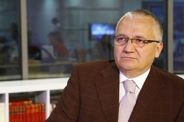 După Teodor Meleşcanu, încă un fost şef al SIE se înscrie în Partidul Puterii Umaniste