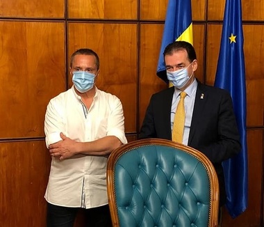 Actorul Claudiu Bleonţ, candidat la Primăria comunei Beliş din judeţul Cluj: Mulţumesc sincer, Ludovic Orban, pentru că ţi-ai făcut timp să asculţi oful oamenilor din Apuseni şi pentru că mi-ai arătat că există soluţii reale pentru o Românie mai bună