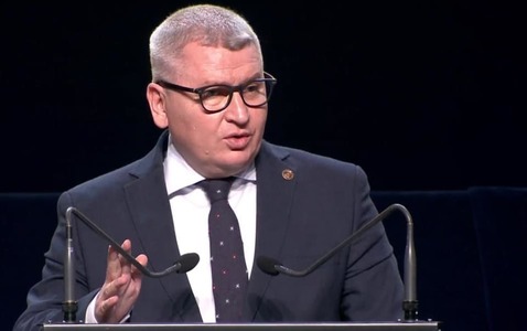 Florin Roman: Axa răului PSD-CCR-Avocatul Poporului este principalul adversar al românilor de bun simţ care luptă împotriva COVID