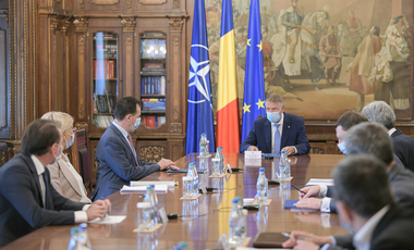 UPDATE Preşedintele Klaus Iohannis a convocat o nouă şedinţă pe tema fondurilor europene / Şeful statului susţine o conferinţă de presă, miercuri, de la ora 18.00