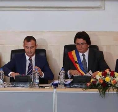 Alfred Simonis către Nicolae Robu: Fac un apel pentru a vă retrage din cursa electorală pentru primar al Timişoarei