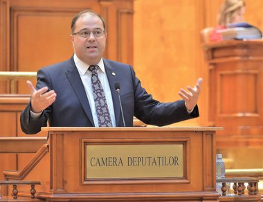 Liderul deputaţilor PMP: Cu tot respectul pentru Guvernul Ludovic Orban, pentru care PMP a votat de două ori, gestionarea deficitară a pandemiei se vede de la o poştă/ Mesaj pentru PSD şi PNL: Aţi merita să nu treceţi examenul alegerilor locale