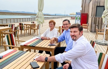 Ponta anunţă că duminică se va testa pentru COVID-19 şi că până la primirea rezultatului nu va mai participa la acţiuni de campanie