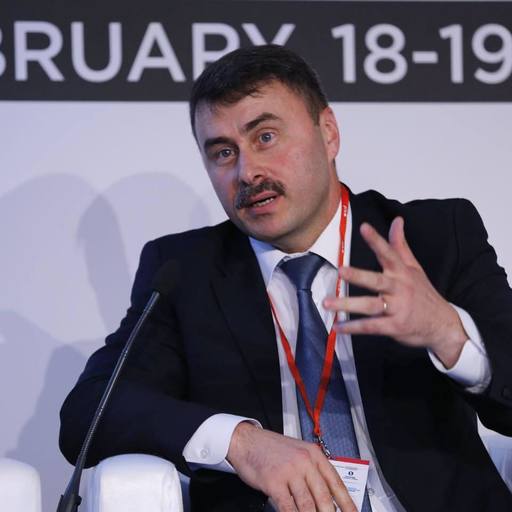 Daniel Botănoiu, fost secretar de stat în Ministerul Agriculturii:  O să facem zacuscă din banane şi bulion din roşii de plastic. E bine domnule Oros?