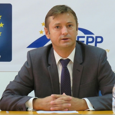 ALEGERI LOCALE 2020 - Deputatul Palăr (PNL): În foarte multe secţii de votare se încearcă fraudarea pentru preşedintele Consiliului Judeţean Bacău/ Cer în acest moment suspendarea procesului de alegeri şi renumărarea tuturor buletinelor