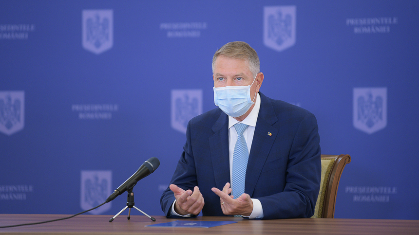 Iohannis: Nu m-am testat fiindcă nu am fost în contact cu nicio persoană bolnavă/ Eu port mască la toate întâlnirile, evit participarea la evenimente aglomerate. Recomand tuturor românilor să fie precauţi