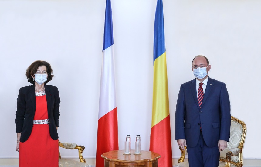 Noua ambasadoare a Franţei la Bucureşti, Laurence Auer, primită de ministrul Bogdan Aurescu pentru prezentarea copiilor scrisorilor de acreditare