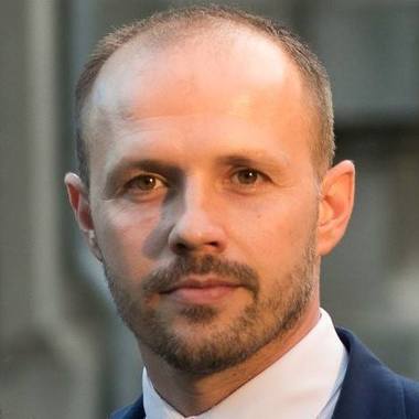 Un membru CNA şi doi secretari de stat, între candidaţii pe listele PNL Iaşi la alegerile parlamentare