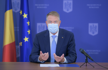 Iohannis: Am putut să vedem cu toţii că e nevoie de o modernizare a Constituţiei. Cu siguranţă e nevoie de o modernizare a capitolului care se referă la CCR / Ce a declarat preşedintele despre alegeri şi despre situaţia din şcoli - VIDEO