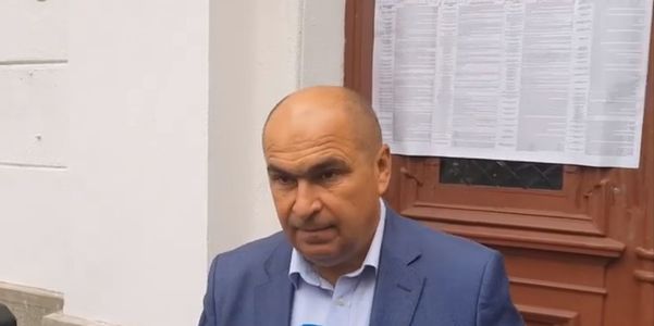 Ilie Bolojan dă afară jumătate din angajaţii Consiliului Judeţean Bihor, după ce a constatat că unii nici nu au ”obiectul muncii” 