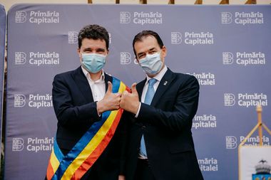 Ludovic Orban şi Nicuşor Dan, garanţia unui parteneriat între Primărie şi Guvern. Dan: “Este foarte important să avem o colaborare foarte bună cu Guvernul”. Orban: “Lucrurile s-au schimbat radical în bine” (P)