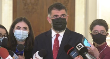 Cazanciuc: PNL a absentat, probabil pentru a-şi proteja penalii aflaţi pe listele parlamentare. USR şi-a boicotat pur şi simplu propria iniţiativă. Dacă nu o să găsim altă formulă, o să vedem în ce măsură şi varianta online poate fi o variantă viabilă