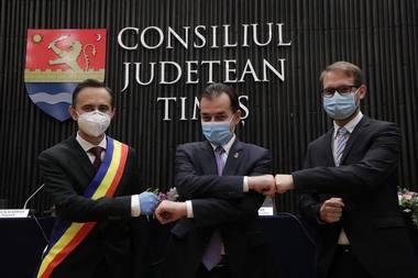 Noi tensiuni între PNL şi USR PLUS, la Timişoara - Alin Nica: Suspiciunile noastre sunt ca ei prefera PSD sau PRO Romania/ Dominic Fritz: Sunt surprins de surprinderea lui Alin Nica